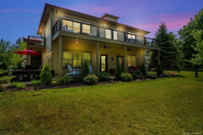 Douglas Treehouse - Saugatuck-Douglas - Sleeps 4